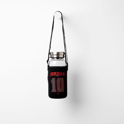 Nashama 10 | Premium Water Bottle with Sleeve & Hangers