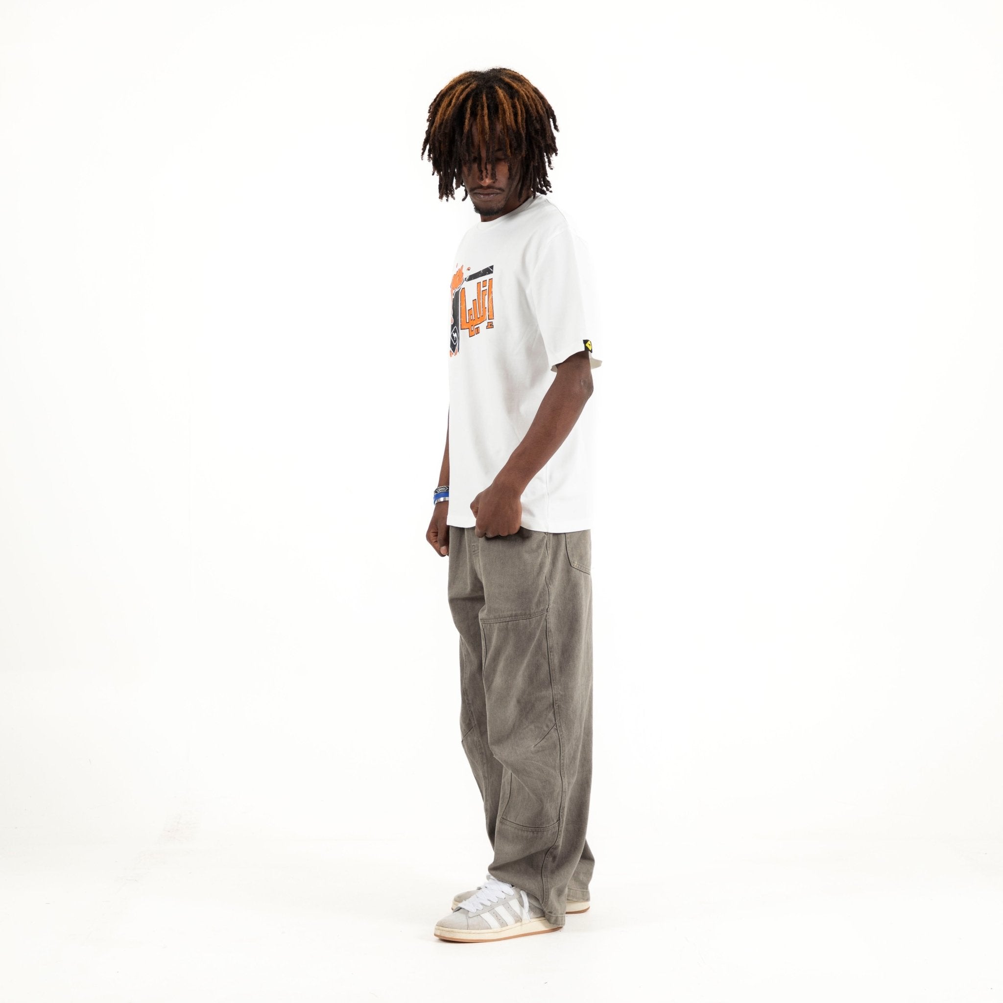 Eghleeha | Premium SuperBasic Ghraphic T-Shirt Eghleeha | Premium SuperBasic Ghraphic T-Shirt