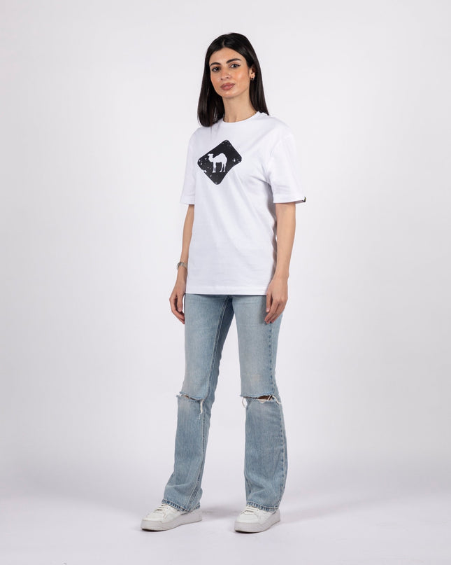 Jobedu Camel Crossing | Basic Cut T-shirt - Graphic T-Shirt - Unisex - Jobedu Jordan