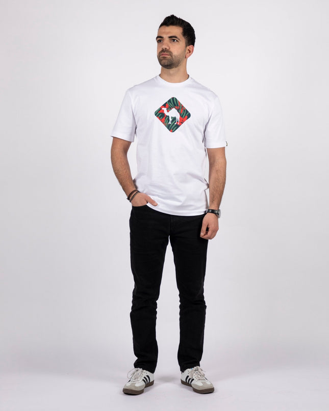 Jobedu Camel Crossing Tropical | Basic Cut T-shirt - Graphic T-Shirt - Unisex - Jobedu Jordan