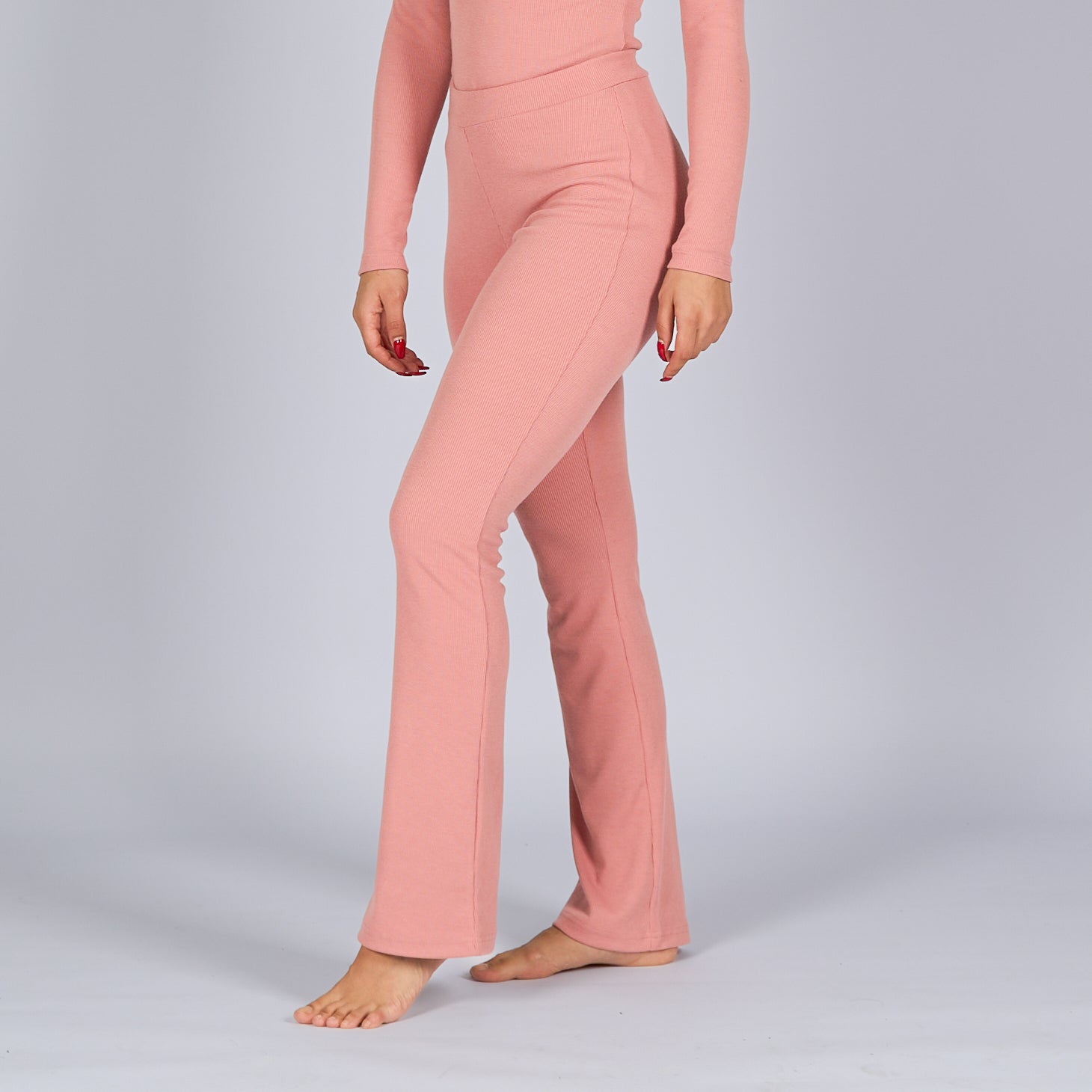 Coral Castle | Women Ribbed Flare Lounge Pants